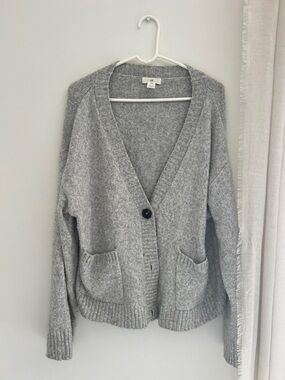 H&M Light Grey V-Neck Pocket Cardigan